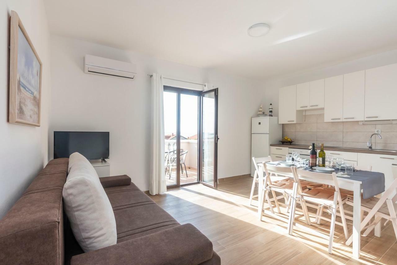 Apartman Lipotica Diklo Zadar Exterior foto