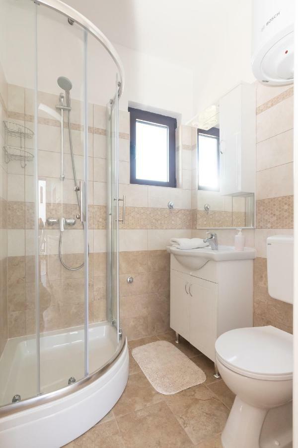 Apartman Lipotica Diklo Zadar Exterior foto